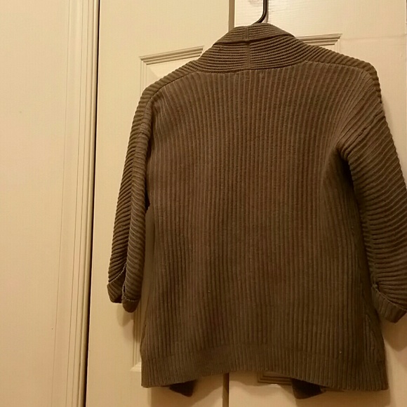 <<H&M comfy & warm short cape>> - Picture 4 of 6